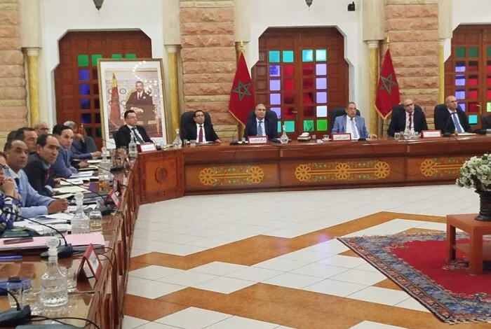 السيد إبراهيم أبو زيد عامل إقليم صفرو يترأس اجتماعاً موسعاً لتسريع وتيرة إنجاز المشاريع التنموية