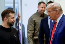 زيلينسكي يرفض التنازل عن الأراضي قبل قمة بوتين وترامب