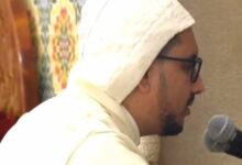 توفيق نوري ابن مدينة صفرو يؤم بجلالة الملك صلاة تراويح ليلة القدر