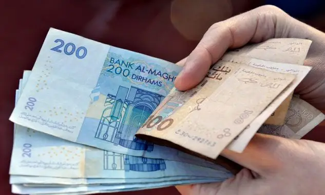 ودائع البنوك المغربية تتجاوز 1422 مليار درهم: انتعاش الادخار وارتفاع أسعار الفائدة